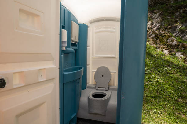 Affordable portable toilet rental in Siloam Springs, AR